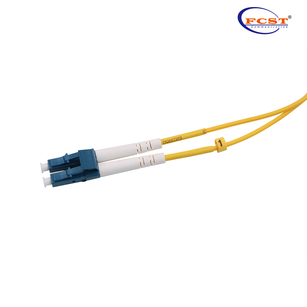 Câble de raccordement optique ODC monomode LC à LC à double croisement de 0,5 m
